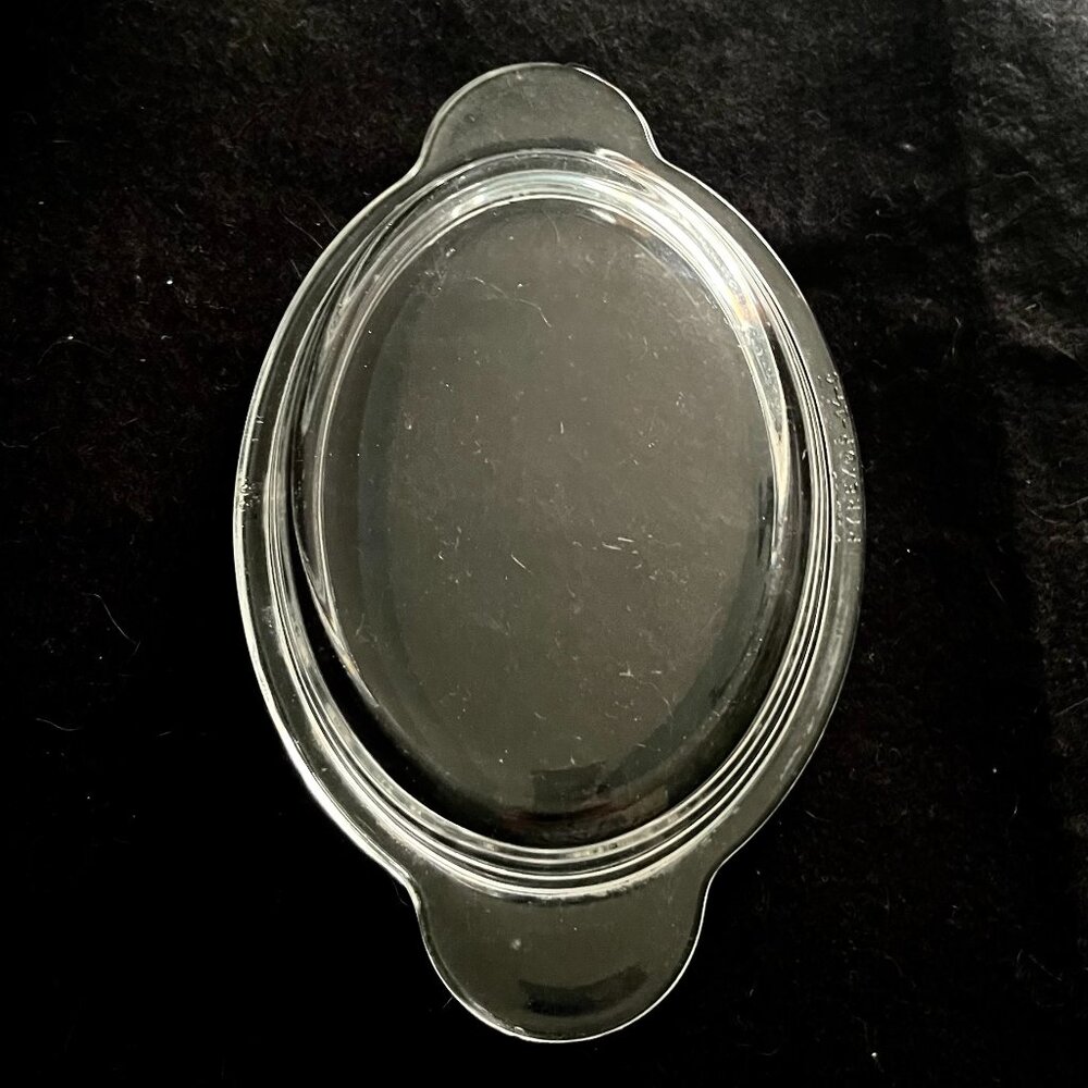 🎉🎉Price Reduced🎉🎉Vintage Estate Pyrex Lid P-14-C for CorningWare Oval Casserole